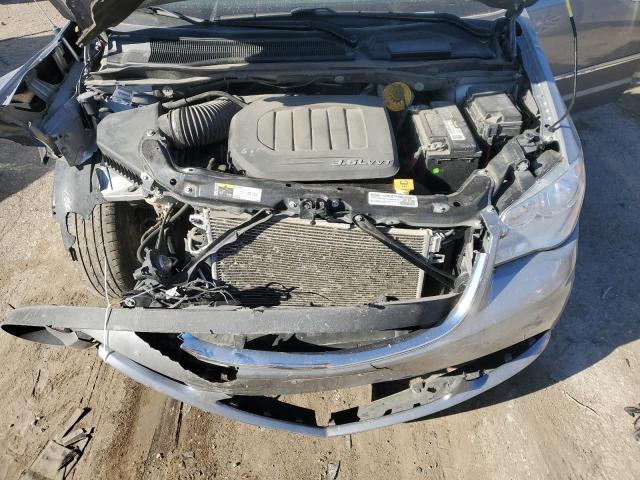 Photo 12 from auction – 2015 CHRYSLER TOWN & COU with VIN 2C4RC1BG1FR677443