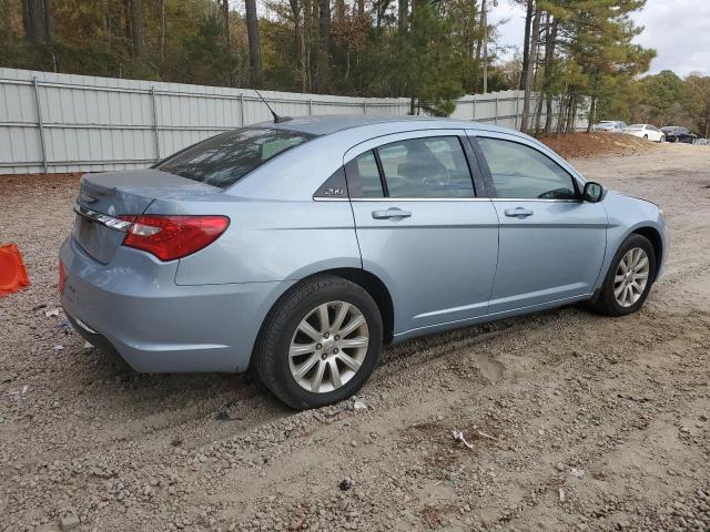 Photo 3 from auction – 2012 CHRYSLER 200 LIMITE with VIN 1C3CCBBB2CN331091