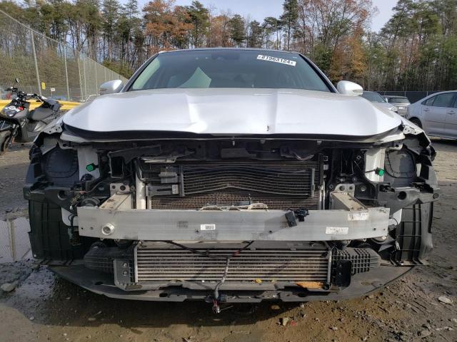 Photo 5 from auction – 2019 GENESIS G70 ELITE with VIN KMTG74LE1KU026404