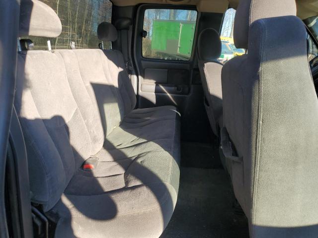 Photo 10 from auction – 2004 GMC NEW SIERRA with VIN 2GTEK19T641287034