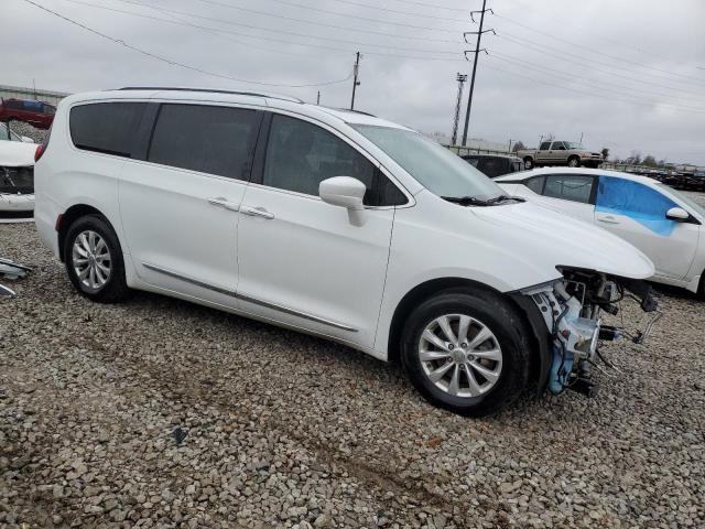 Фото 4 с аукциона – 2018 CHRYSLER PACIFICA T с VIN 2C4RC1EG0JR193753