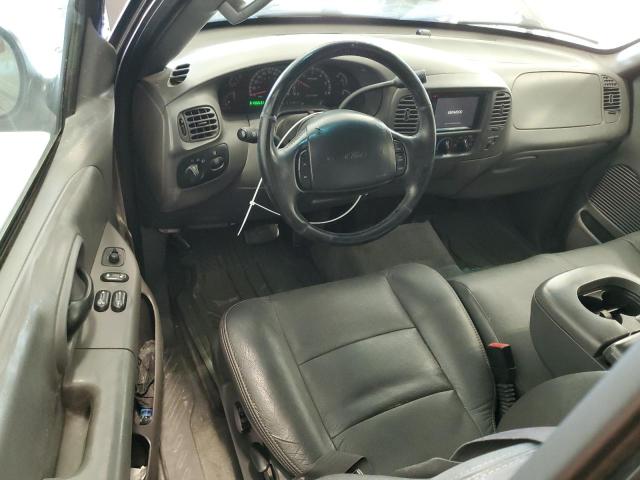 Photo 8 from auction – 2002 FORD F150 with VIN 2FTRX07W72CA71544