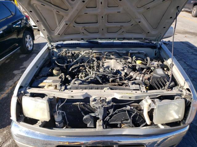 Photo 11 from auction – 2000 NISSAN FRONTIER C with VIN 1N6ED27T2YC375188