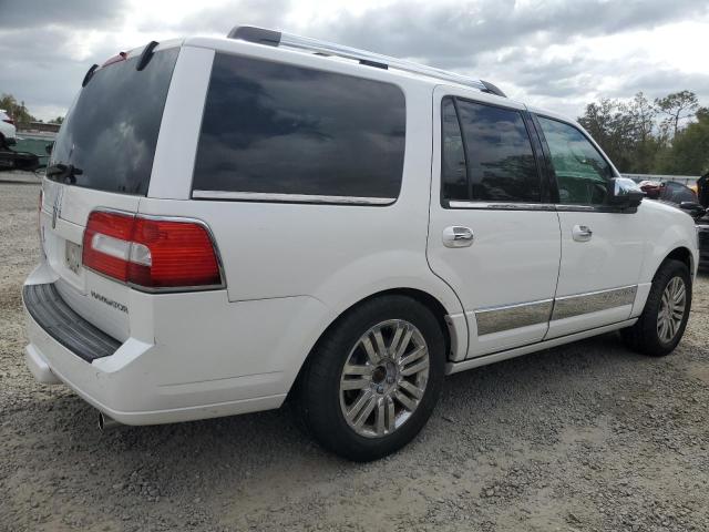 Photo 3 from auction – 2010 LINCOLN NAVIGATOR with VIN 5LMJJ2H50AEJ11142