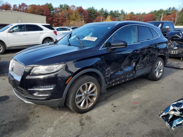LINCOLN MKC SELECT 2019 с VIN 5LMCJ2D96KUL01360 - Снимка от търг