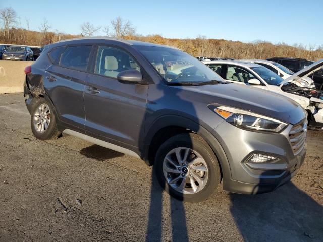 Photo 4 from auction – 2017 HYUNDAI TUCSON LIM with VIN KM8J3CA40HU505700