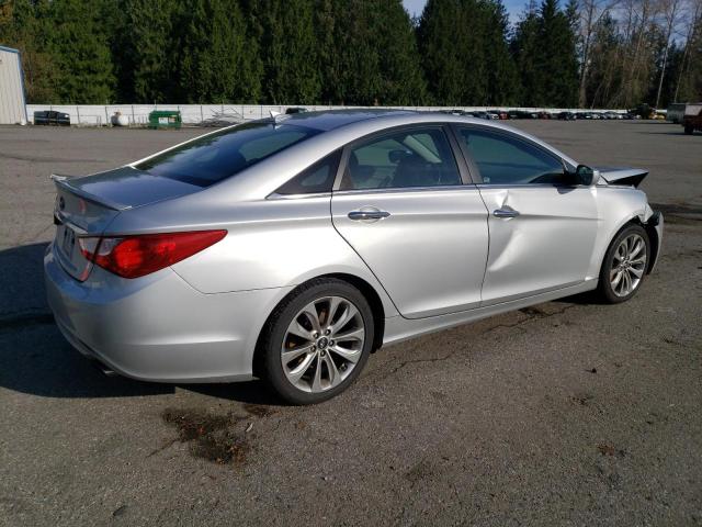 Photo 3 from auction – 2013 HYUNDAI SONATA SE with VIN 5NPEC4AC0DH765845