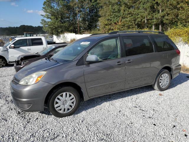 TOYOTA SIENNA 2004 with VIN 5TDZA23C84S111663 - Photo from auction