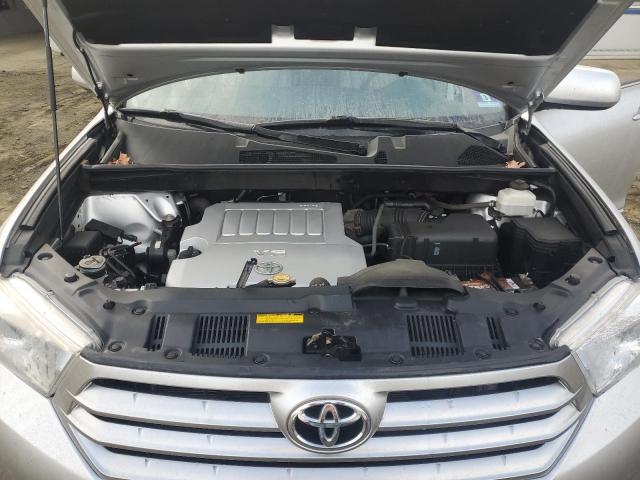 Photo 12 from auction – 2013 TOYOTA HIGHLANDER with VIN 5TDBK3EH2DS218253