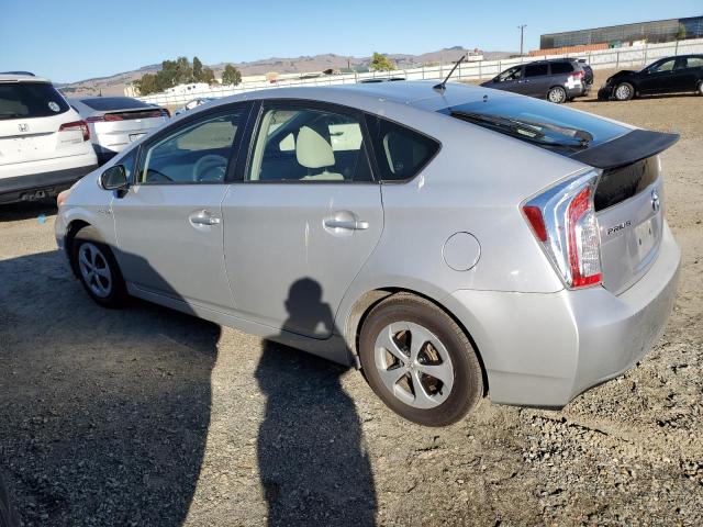 Photo 2 from auction – 2013 TOYOTA PRIUS with VIN JTDKN3DU5D5624247