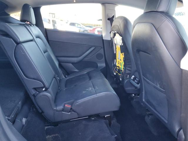 Photo 11 from auction – 2021 TESLA MODEL Y with VIN 5YJYGAEE4MF130976