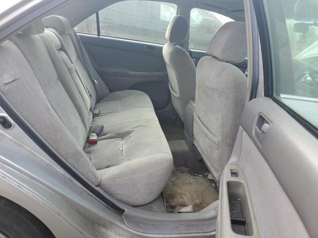 Photo 10 from auction – 2003 TOYOTA CAMRY LE with VIN 4T1BE32K13U740451