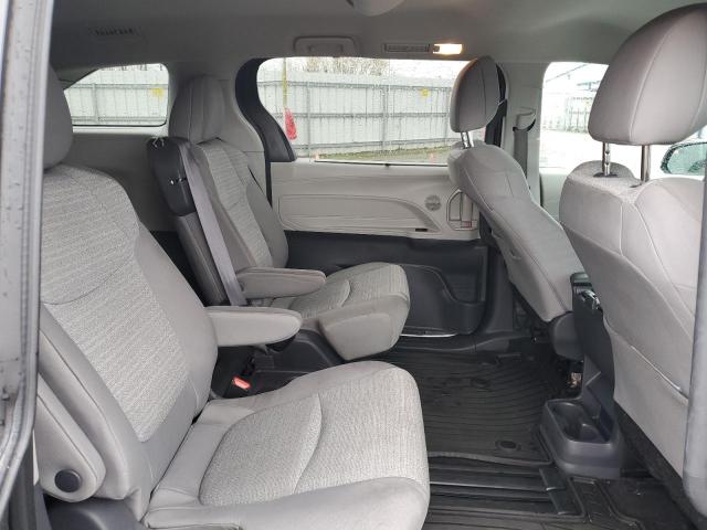 Photo 11 from auction – 2021 TOYOTA SIENNA LE with VIN 5TDKRKEC6MS045007