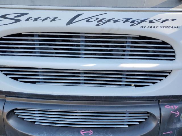 Photo 7 from auction – 2003 GULF STREAM SUN VOYAGE with VIN 5B4MP67G133362107