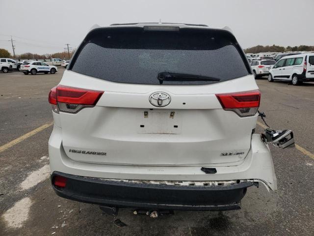 Photo 6 from auction – 2019 TOYOTA HIGHLANDER with VIN 5TDJZRFHXKS575248