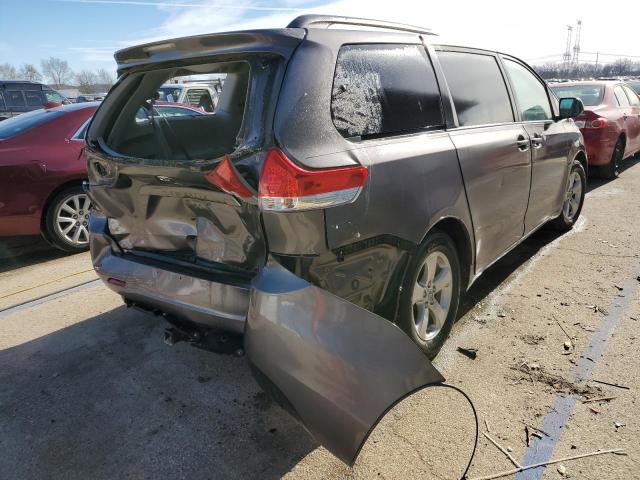 Photo 3 from auction – 2013 TOYOTA SIENNA LE with VIN 5TDKK3DC4DS348444