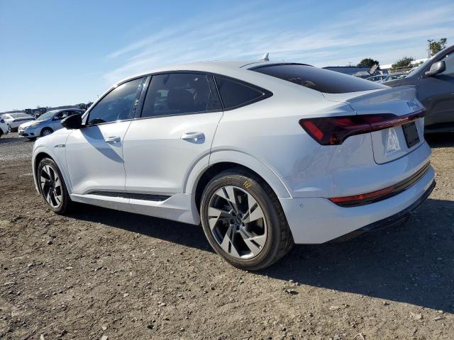 Foto 2 de la subasta – 2022 AUDI E-TRON SPO con VIN WA11ABGE4NB006971
