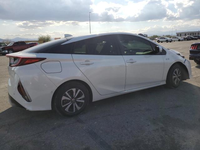 Photo 3 from auction – 2017 TOYOTA PRIUS PRIM with VIN JTDKARFP8H3067227