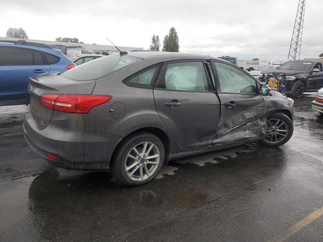 Photo 3 from auction – 2015 FORD FOCUS SE with VIN 1FADP3F23FL243466