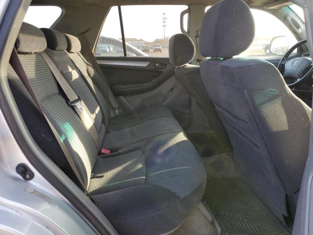 Photo 11 from auction – 2004 TOYOTA 4RUNNER SR with VIN JTEBU14R340026704