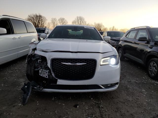 Photo 5 from auction – 2016 CHRYSLER 300 S with VIN 2C3CCAGG9GH253194