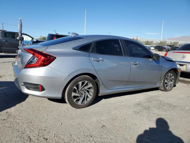Photo 3 from auction – 2017 HONDA CIVIC EX with VIN 2HGFC2F74HH500527
