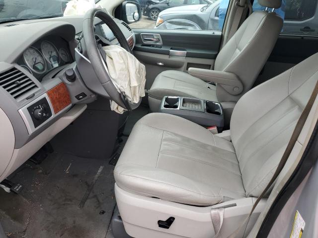 Photo 7 from auction – 2008 CHRYSLER TOWN & COU with VIN 2A8HR54P38R740696