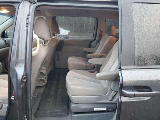 Photo 11 from auction – 2014 KIA SEDONA LX with VIN KNDMG4C7XE6576891
