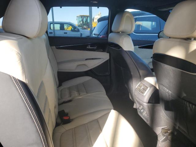 Photo 11 from auction – 2016 KIA SORENTO SX with VIN 5XYPKDA51GG147216