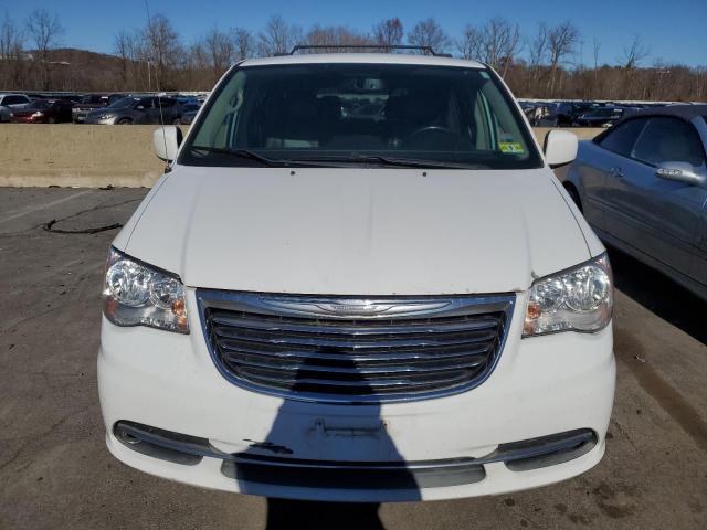Photo 5 from auction – 2016 CHRYSLER TOWN & COU with VIN 2C4RC1BG9GR222003