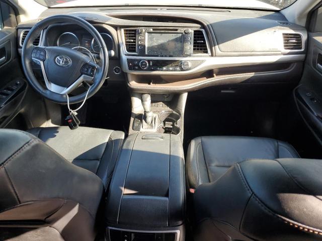 Photo 8 from auction – 2016 TOYOTA HIGHLANDER with VIN 5TDJKRFH9GS335586