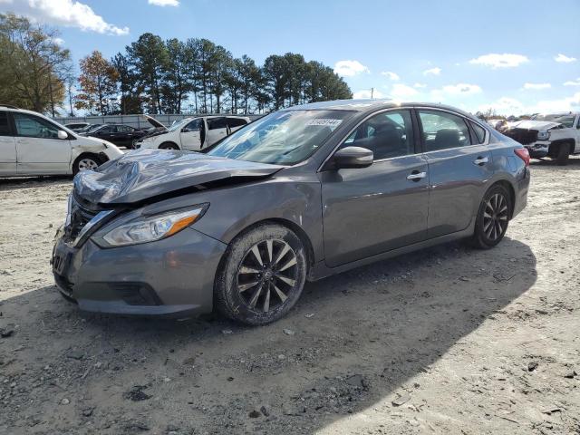 NISSAN ALTIMA 2.5 2017 with VIN 1N4AL3AP4HC247966 - Photo from auction