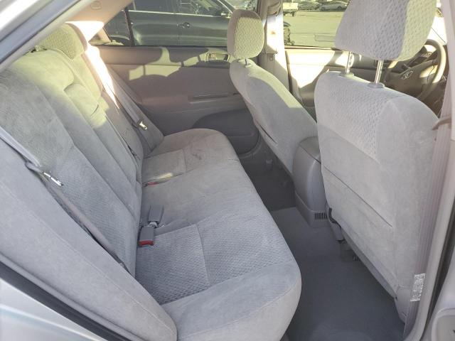 Photo 10 from auction – 2003 TOYOTA CAMRY LE with VIN 4T1BE30K53U784603