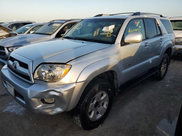 TOYOTA 4RUNNER SR 2008 with VIN JTEBU14R88K019709 - Photo from auction