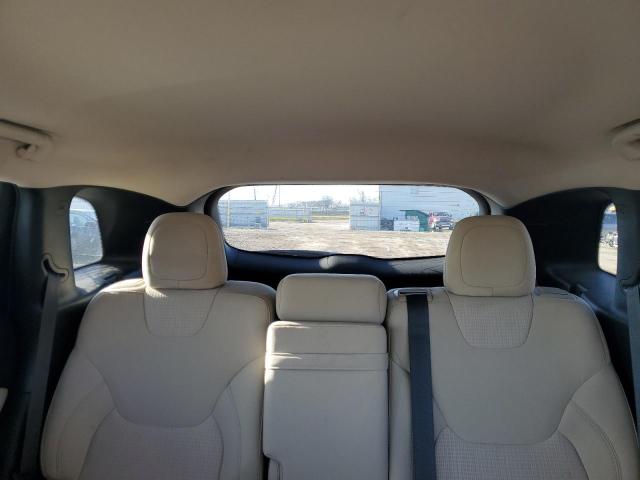 Photo 10 from auction – 2016 JEEP CHEROKEE L with VIN 1C4PJMCS2GW131051