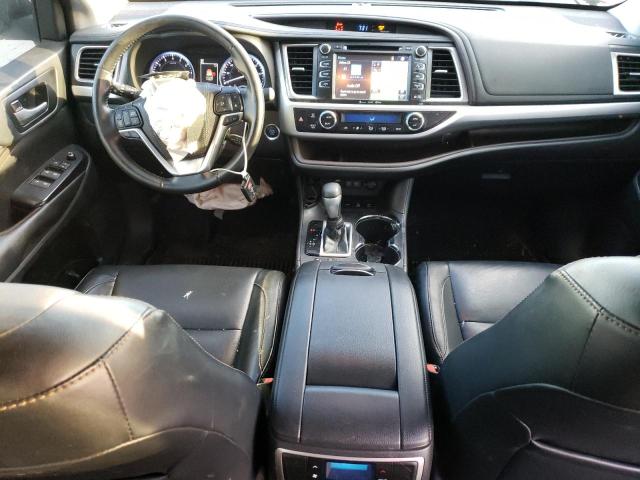 Photo 8 from auction – 2018 TOYOTA HIGHLANDER with VIN 5TDJZRFH7JS559362
