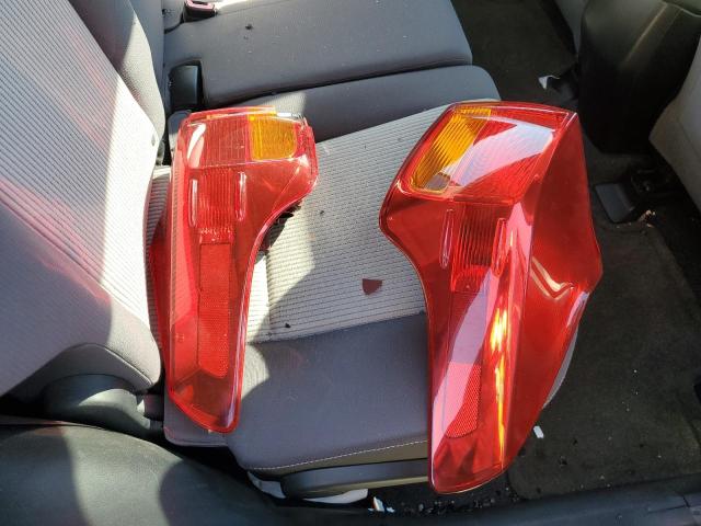 Photo 13 from auction – 2013 TOYOTA RAV4 XLE with VIN JTMWFREV0DD002086