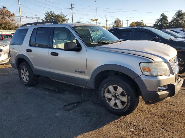Photo 4 from auction – 2006 FORD EXPLORER X with VIN 1FMEU73E46UA47975