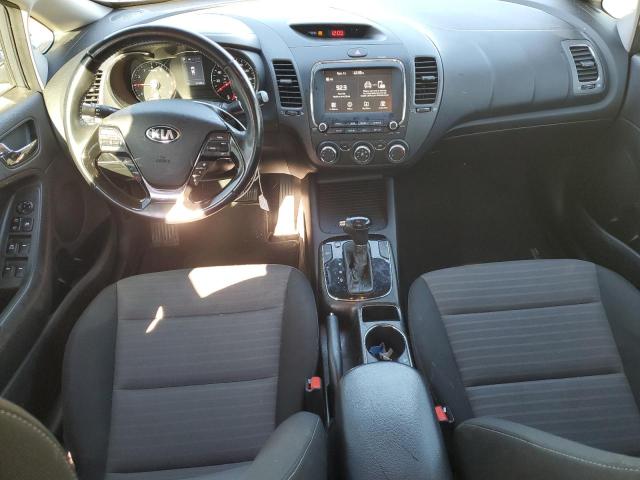 Photo 8 from auction – 2017 KIA FORTE LX with VIN 3KPFL4A77HE033276