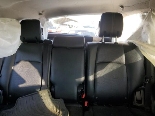 Photo 10 from auction – 2015 TOYOTA 4RUNNER SR with VIN JTEBU5JR2F5226491