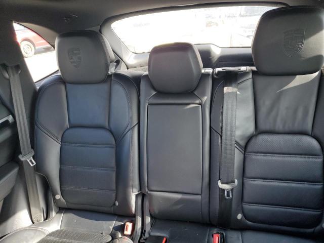 Photo 10 from auction – 2017 PORSCHE CAYENNE SE with VIN WP1AE2A20HLA70933