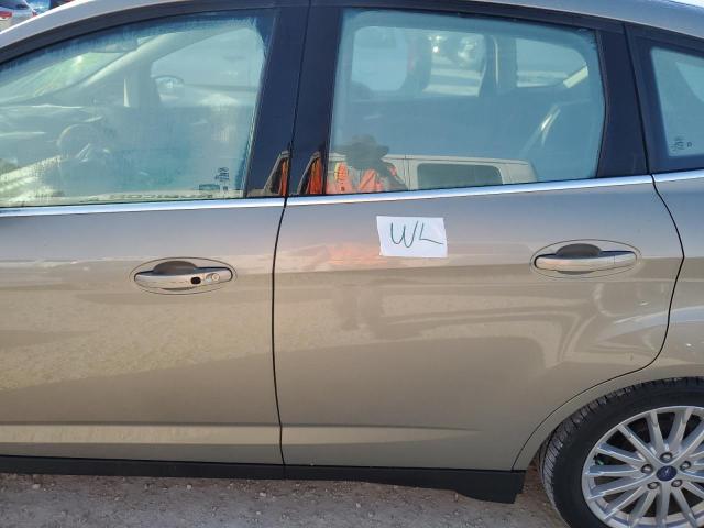 Фото 12 с аукциона – 2016 FORD C-MAX SEL с VIN 1FADP5BU0GL114735