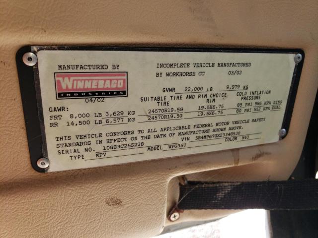 Photo 10 from auction – 2002 WINNEBAGO MOTORHOME with VIN 5B4MP67GX23348530