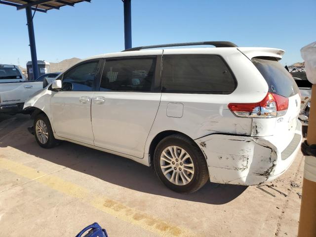Photo 2 from auction – 2014 TOYOTA SIENNA XLE with VIN 5TDYK3DC2ES436145