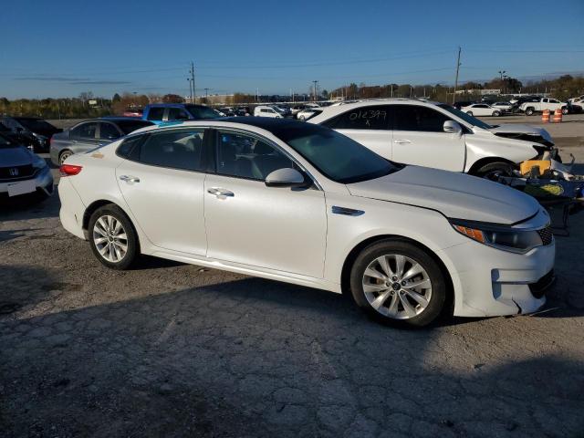 Photo 4 from auction – 2016 KIA OPTIMA EX with VIN 5XXGU4L37GG031271