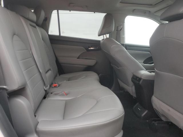 Photo 11 from auction – 2021 TOYOTA HIGHLANDER with VIN 5TDHBRCH9MS053785