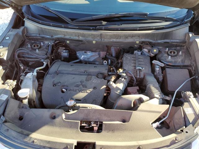Photo 12 from auction – 2023 MITSUBISHI OUTLANDER with VIN JA4ARUAUXPU009563