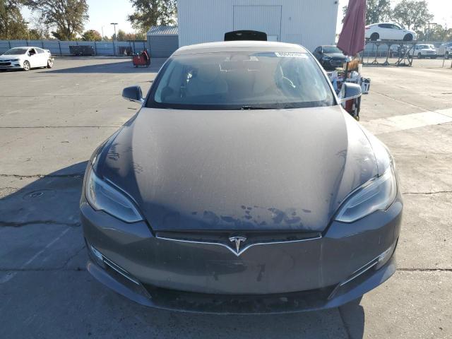 Photo 5 from auction – 2017 TESLA MODEL S with VIN 5YJSA1E21HF227362