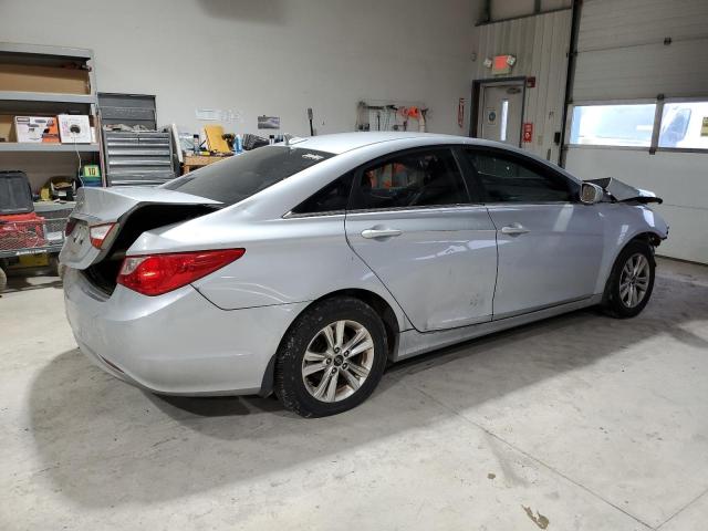 Photo 3 from auction – 2011 HYUNDAI SONATA GLS with VIN 5NPEB4AC4BH098942