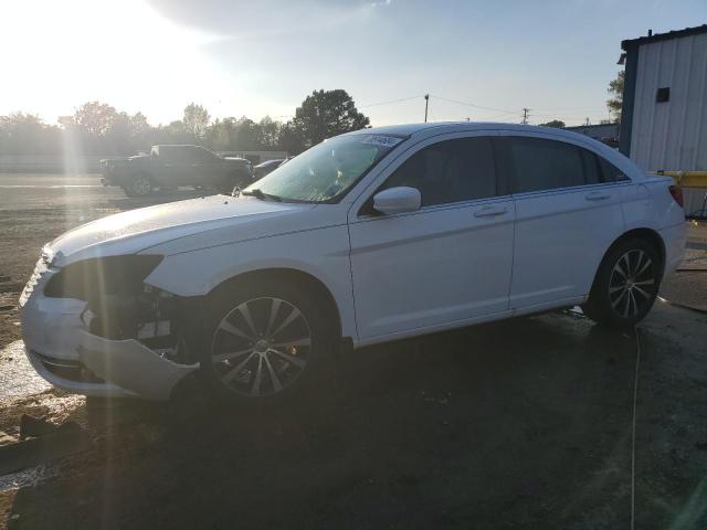 CHRYSLER 200 LIMITE 2013 with VIN 1C3CCBCG9DN674301 - Photo from auction
